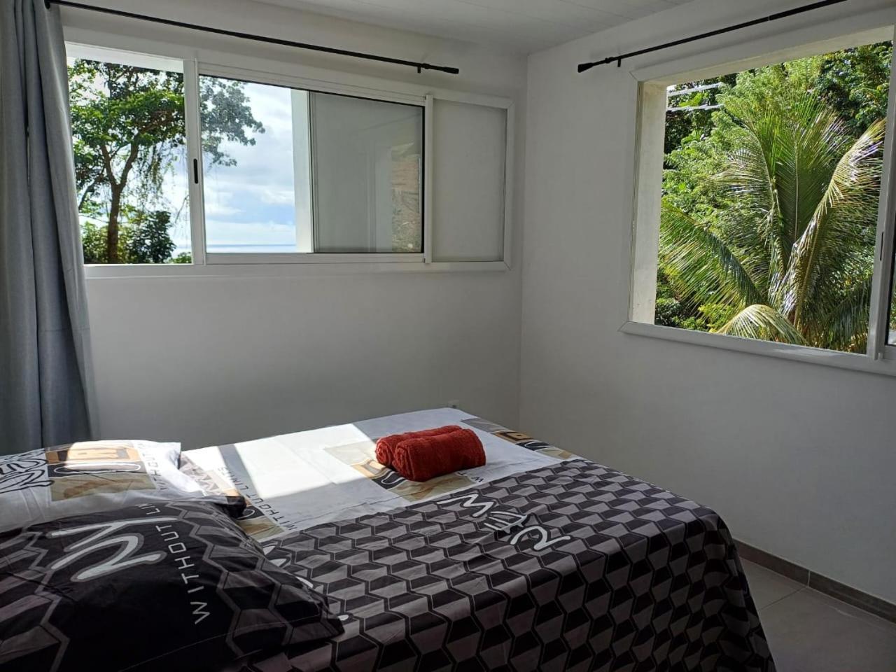 Villa Les Mahoganys Riviere-Salee Экстерьер фото